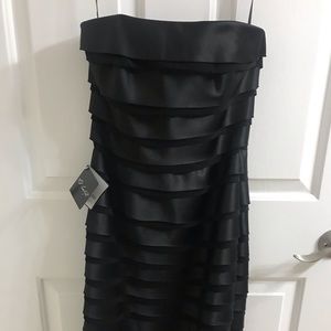 White House Black Market strapless dress
